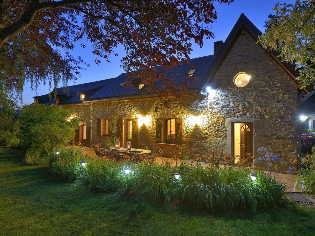 เลอ โคล่ ดู ปิเออ Hotel Thorigne-d'Anjou ภายนอก รูปภาพ